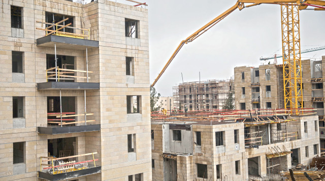 אתר בנייה  (צילום: הדס פרוש)