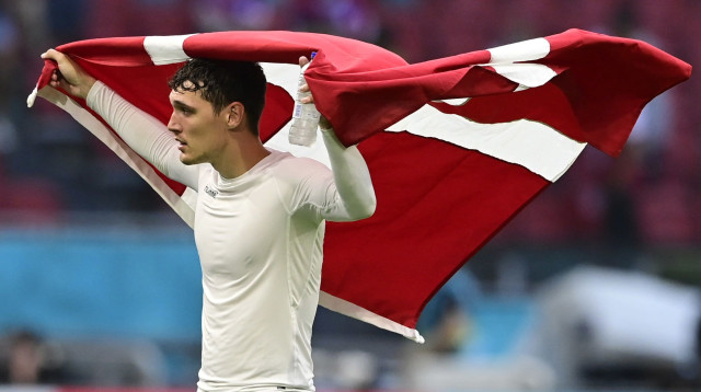 בצ'לסי ובנבחרת הוא היה אחד משלישיית בלמים. בברצלונה הוא יצטרך להסתגל לשיטת שני הבלמים (צילום: רויטרס)