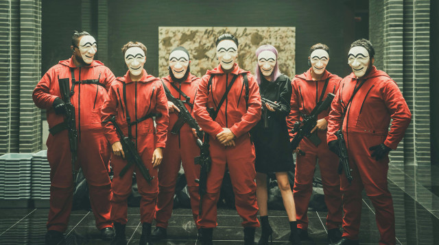 מוצר שראוי להחזיר לחנות: "בית הנייר: קוריאה" היא סדרה ילדותית (צילום: באדיבות נטפליקס)