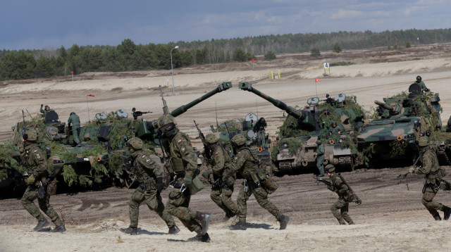 צבא ארה"ב באימון עם צבא פולין על גבול אוקראינה (צילום: רויטרס)