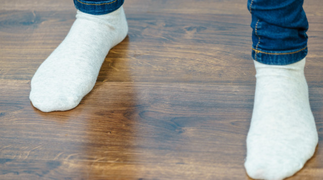 פטיש או הרגל מהילדות? (צילום: אינג'אימג')