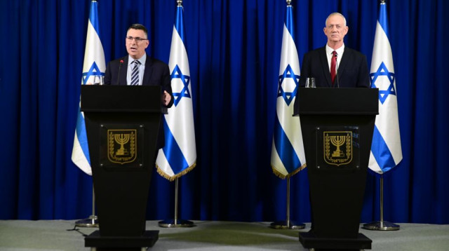 בני גנץ, גדעון סער (צילום: אבשלום ששוני)