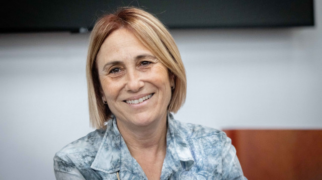 הדס קליין במהלך עדותה במשפט נתניהו (צילום: יונתן זינדל פלאש 90)