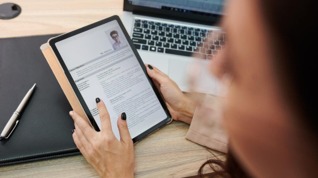 כל מה שתמיד רציתם לדעת על כתיבת קורות חיים  (צילום: FREEPIK)