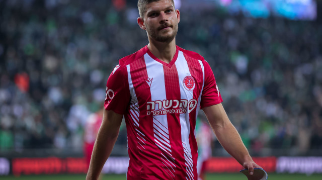 עוד הפסד לאדומים. שי אייזן (צילום: מאור אלקסלסי)