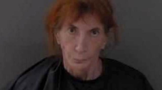 מישל הוסקינס, לא דיווחה על מות אמה כדי ליהנות מכספי קצבת הנכות שלה (צילום: מתוך פייסבוק)