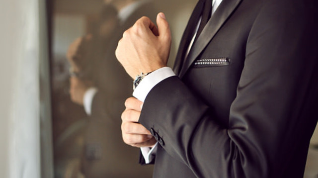 צוות ההגנה של אלאור אזריה באיחוד מרגש  (צילום: gettyimages)