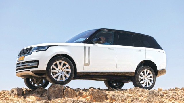 ריינג' רובר (צילום: רונן טופלברג)