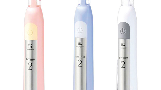 מברשת שיניים soladey (צילום: שירלי כפיר)