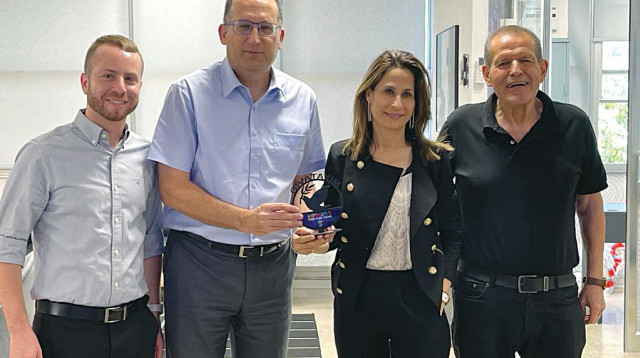 פרקש הכהן וקוניק בגבעתיים. “נשמח להרחיב את שיתופי הפעולה” (צילום: דוברות עיריית גבעתיים)