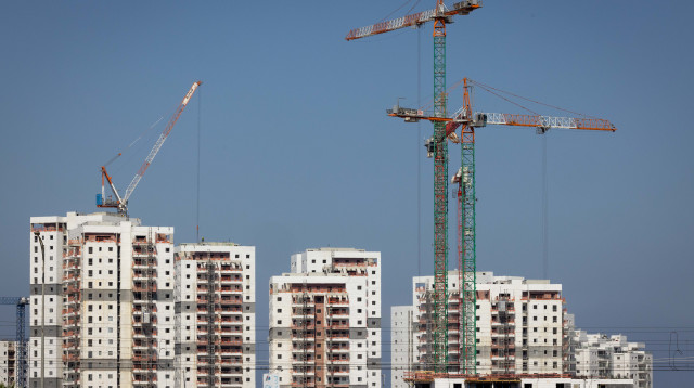 בנייה, אילוסטרציה (למקום המצולם אין קשר לנאמר בכתבה) (צילום: נתי שוחט, פלאש 90)