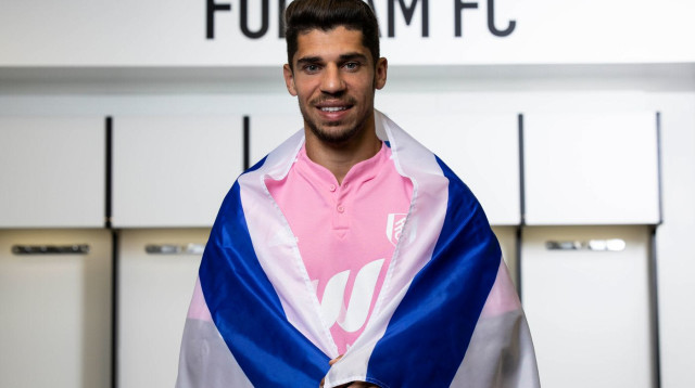 בעונה הקרובה בלונדון. מנור סולומון (צילום: אתר רשמי, האתר הרשמי של פולהאם)