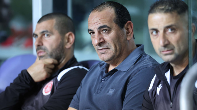 קובי רפואה מאמן הפועל תל אביב (צילום: לירון מולדובן)