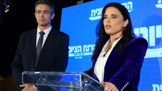 איילת שקד, יועז הנדל (צילום: אבשלום ששוני)