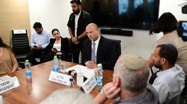 נפתלי בנט בוועדת החקירה לאסון נחל צפית (צילום: אבשלום ששוני)