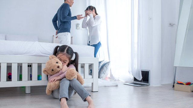 עו"ד ארתור שני הוכיח שהאם שיקרה - ילדיה יוכלו לצאת מהארץ (צילום: boonchai wedmakawand gettyimages)