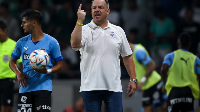 הופעה רעה מאוד. צורנינגר (צילום: מאור אלקסלסי)