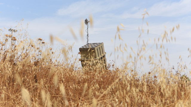 סוללת כיפת ברזל (צילום: דובר צה"ל)