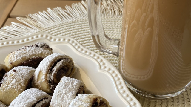 רולדות שוקולד פריכות (צילום: קורל חוטה)