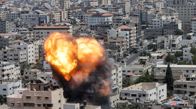 תקיפת צה"ל בעזה, מבצע עלות השחר (צילום: רויטרס)