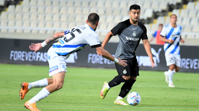 בסכנת צהובים לגומלין בבלגרד. מוחמד אבו פאני (צילום: אתר רשמי, מכבי חיפה)