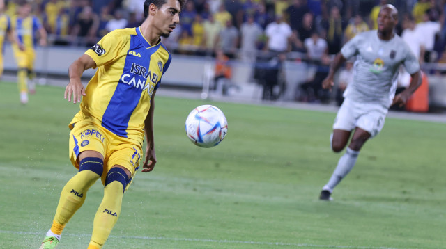 נכנס להרכב ברגע האחרון. חוזז (צילום: דני מרון)