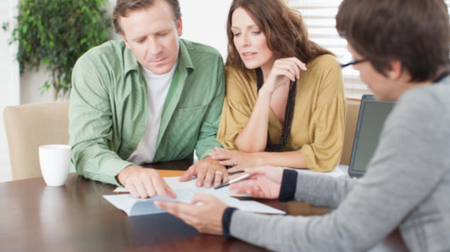 "יש רגעים בשוק ההון שבהם מי שזז – מפסיד. אנחנו שם כדי לתת ללקוח יד" (צילום: Rob Daly getty images)