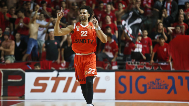 דרו קרופורד שחקן מכבי ראשון לציון (צילום: ברני ארדוב)