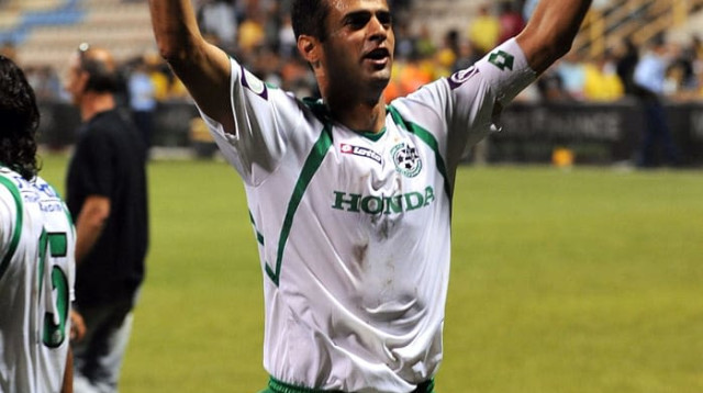 שחקן מכבי חיפה אלון חרזי (צילום: ברני ארדוב)