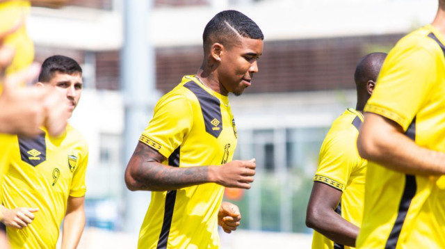 אימון ראשון בבית"ר ירושלים. אדוארדו גררו (צילום: אתר רשמי, בית"ר ירושלים)