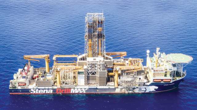 ספינת קידוח במאגר כריש (צילום: רויטרס)