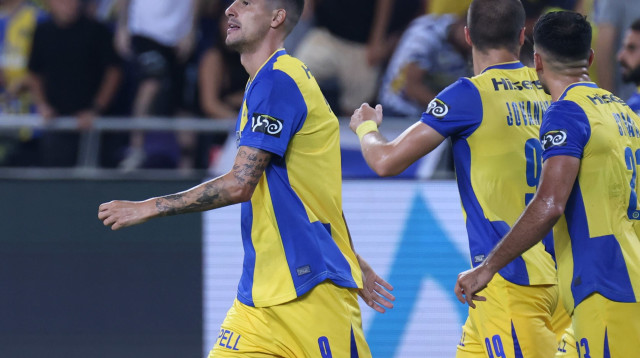 סטיפה פריצה, שחקן מכבי תל אביב (צילום: דני מרון)