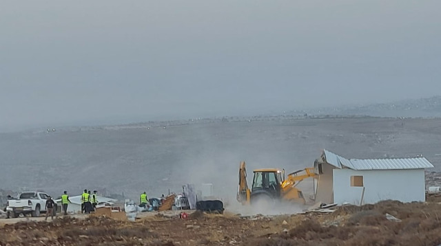 פינוי בתים ברמת מגרון (צילום: שימוש חופשי)