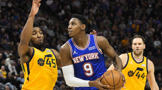 נשארים. בינתיים. בארט ומיטשל (צילום: GettyImages, Alex Goodlett)