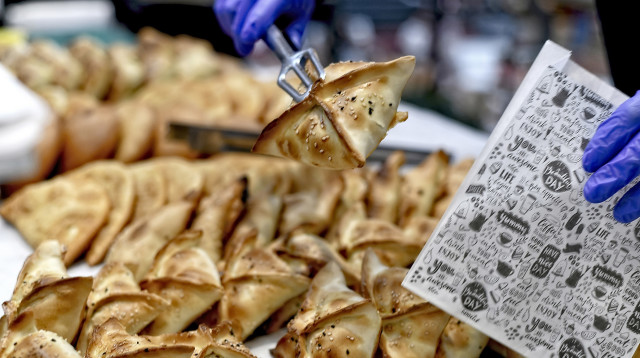 הדוכן הבוכרי בדיזינגוף סנטר (צילום: רן בירן)