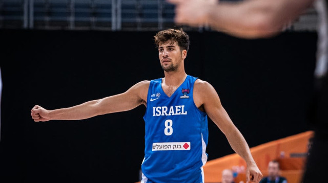 שחקן נבחרת ישראל דני אבדיה (צילום: אתר רשמי, FIBA)