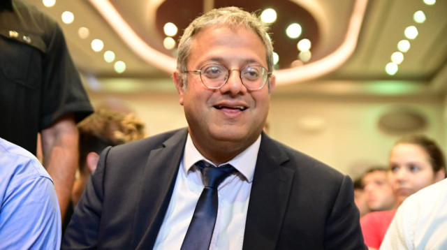 איתמר בן גביר בתיכון בליך ברמת גן  (צילום: אבשלום ששוני)