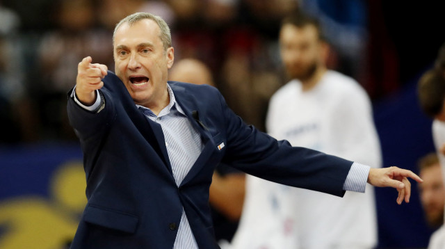 מאמן נבחרת צ'כיה ננו גינזבורג (צילום: רויטרס)