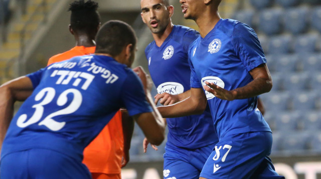 שחקן מכבי פתח תקוה עידן טוקלומטי (צילום: אודי ציטיאט)