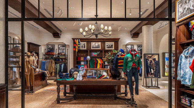 חנות הדגל של פולו ראלף לורן בקניון רמת אביב (צילום: Peled Studios)