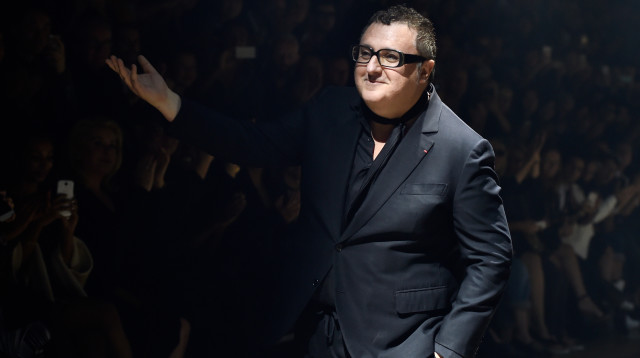 מעצב האופנה הישראלי אלבר אלבז (צילום: Pascal Le Segretain/Getty Images)