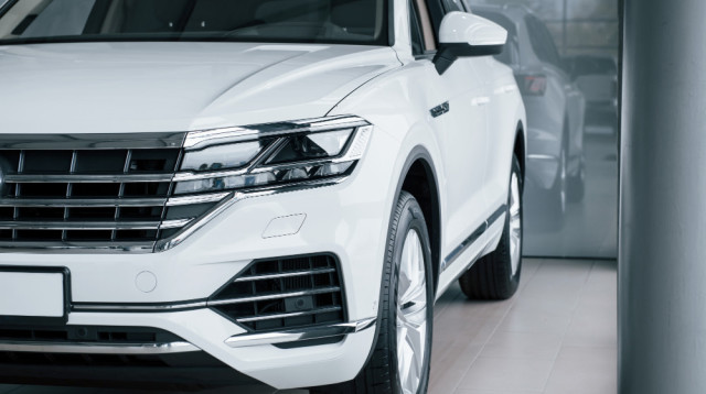 כל מה שרציתם לדעת על ביטוח רכב יוקרה (צילום: pexels)