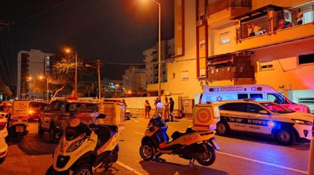 זירת האירוע בקריית אתא (צילום: תיעוד מבצעי מד"א)