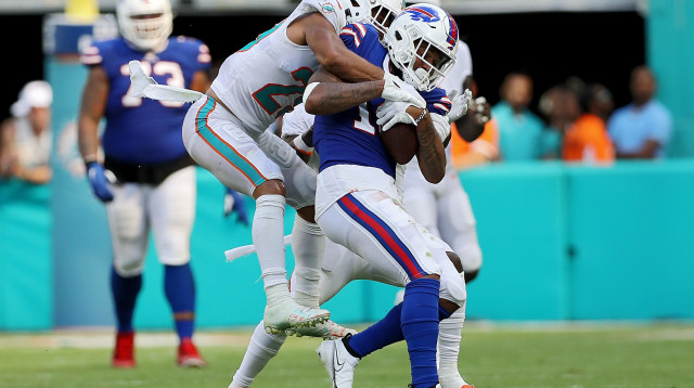 ברנדון ג'ונס ומיאמי שיתקו את סטפון דיגס, הדולפינס במאזן מושלם, בפאלו כבר לא (צילום: GettyImages, Megan Briggs)