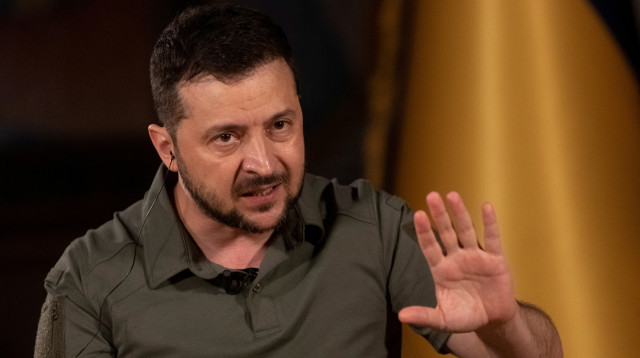 נשיא אוקראינה ולדימיר זלנסקי (צילום: רויטרס)