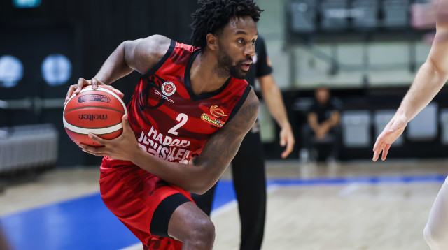 שחקן הפועל ירושלים ליוואי רנדלוף (צילום: לירון מולדובן)