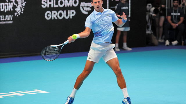 רגע האמת. דג'וקוביץ' (צילום: GettyImages, JACK GUEZ/AFP)