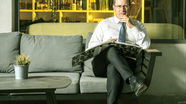 רז נזרי (צילום: רמי זרנגר)