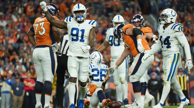 שחקני אינדיאנפוליס קולטס חוגגים (צילום: GettyImages, Cooper Neill)