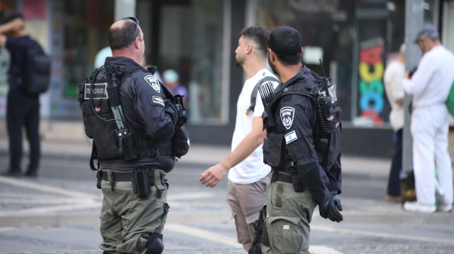 הכנות בירושלים בצל המתיחות הביטחונית (צילום: דוברות המשטרה)